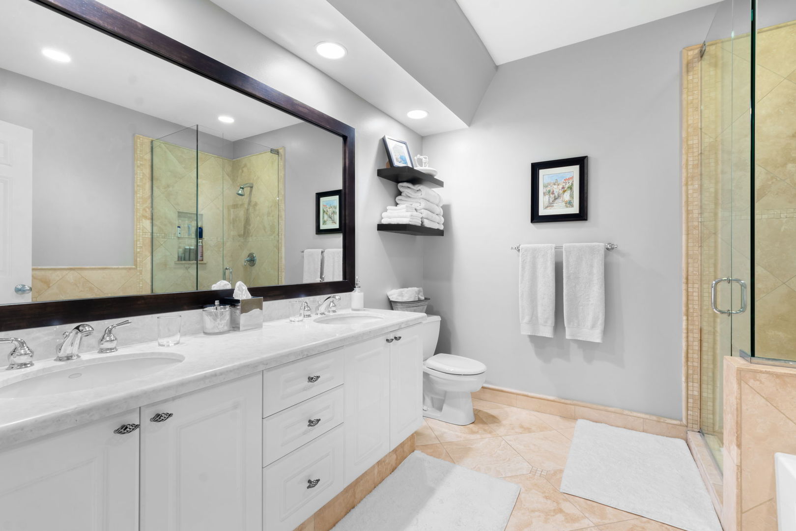3843 N Southport Avenue Unit: 2N