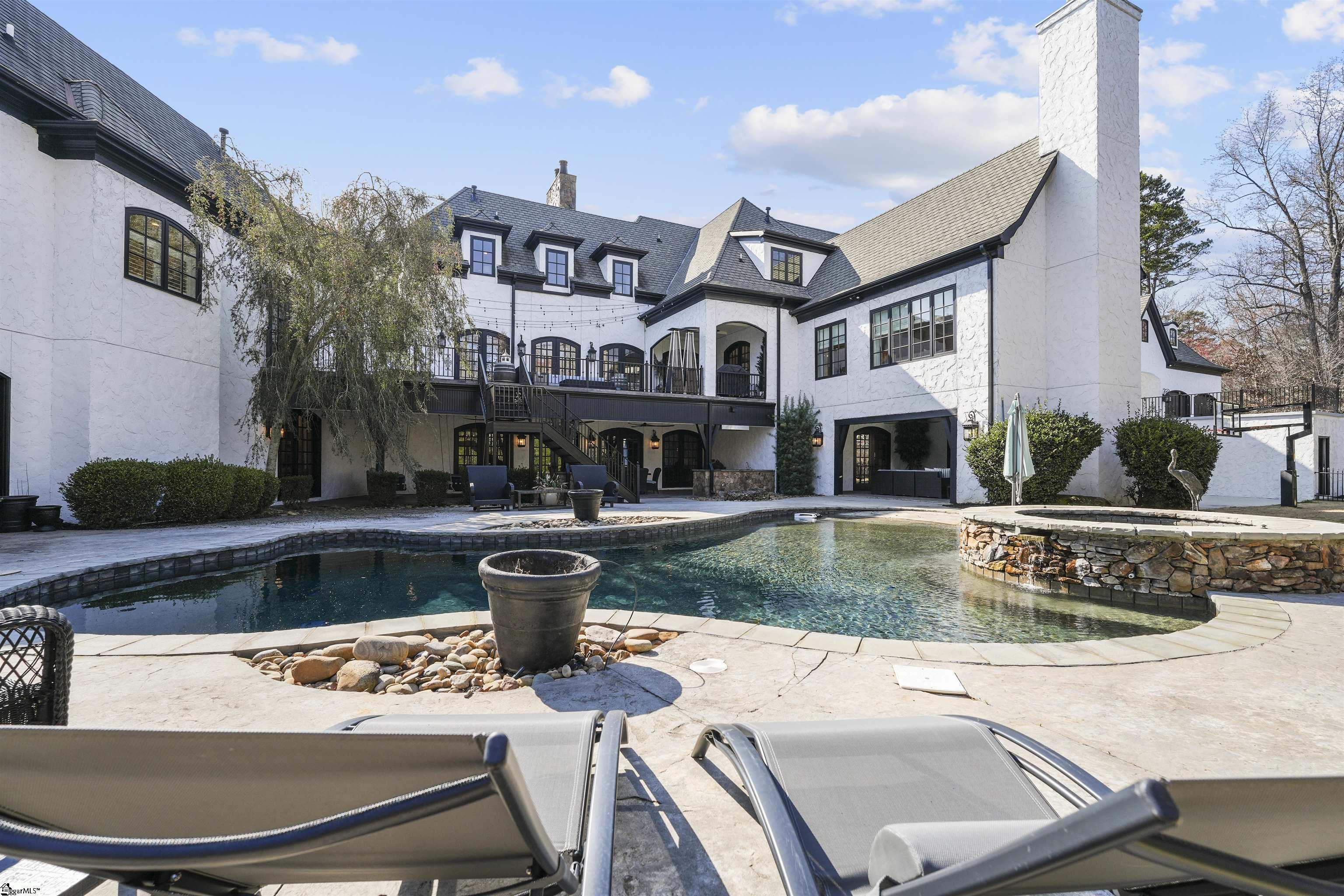 19 Greenlee Hill Court