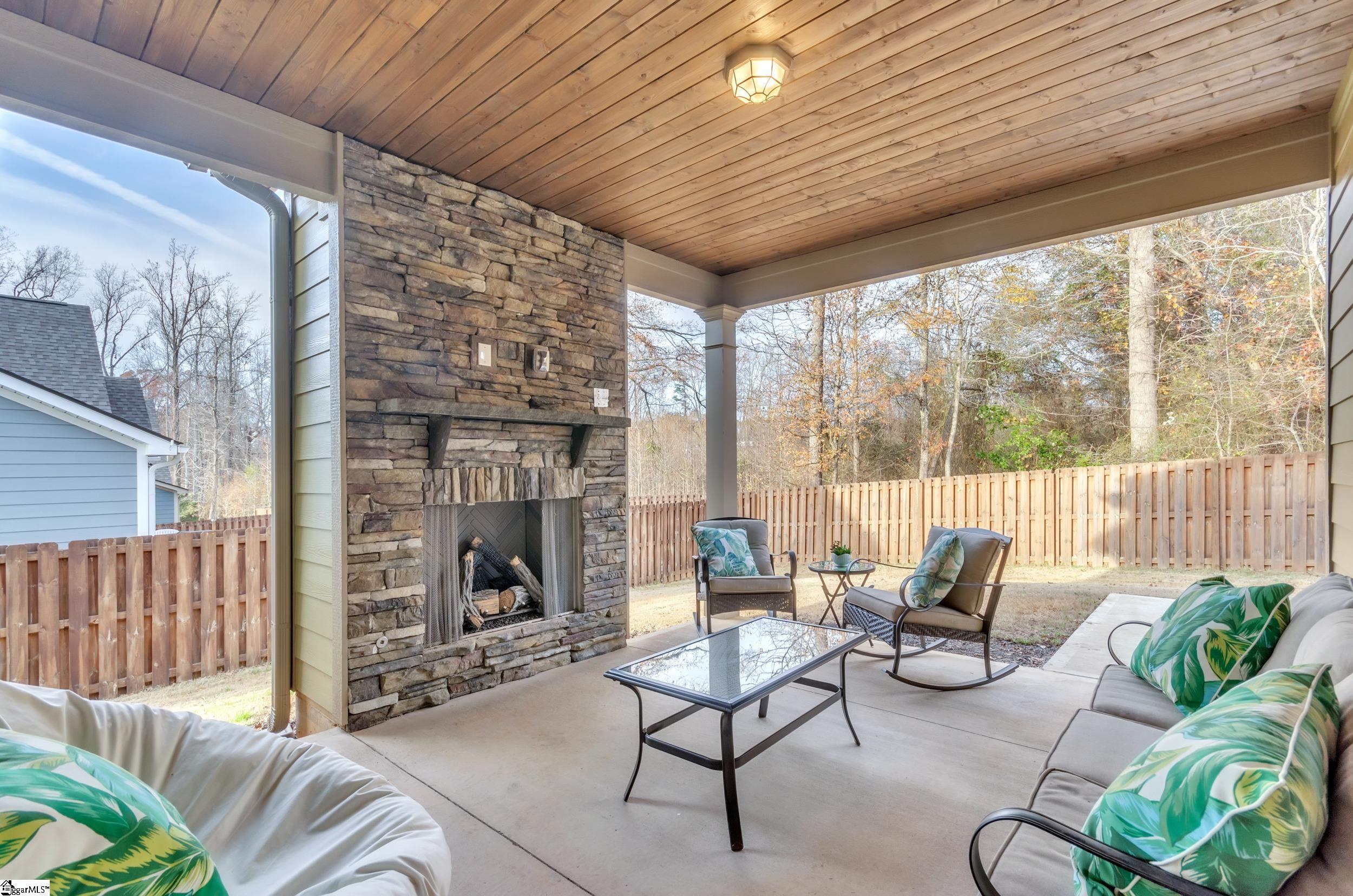 504 Wynstone Place
