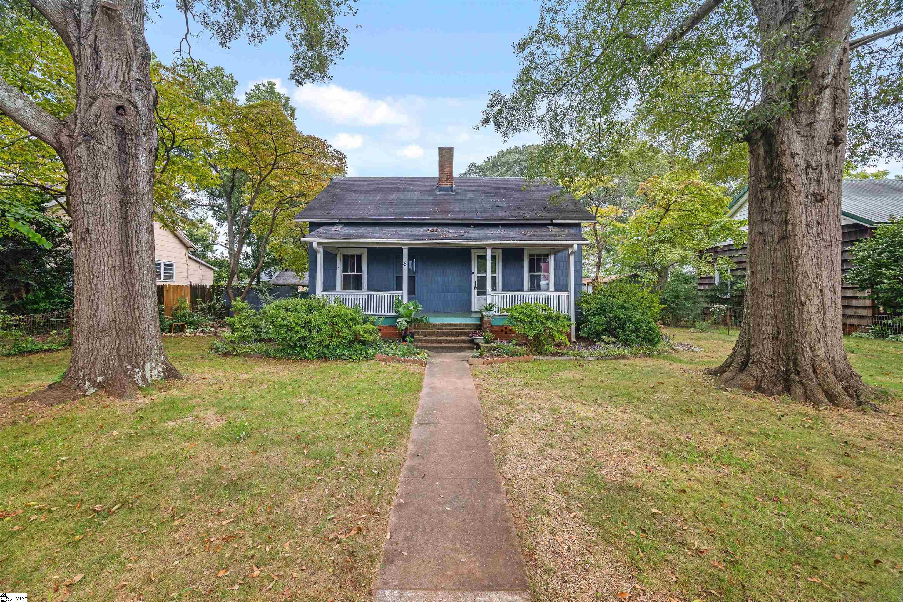 6 Stephenson Avenue