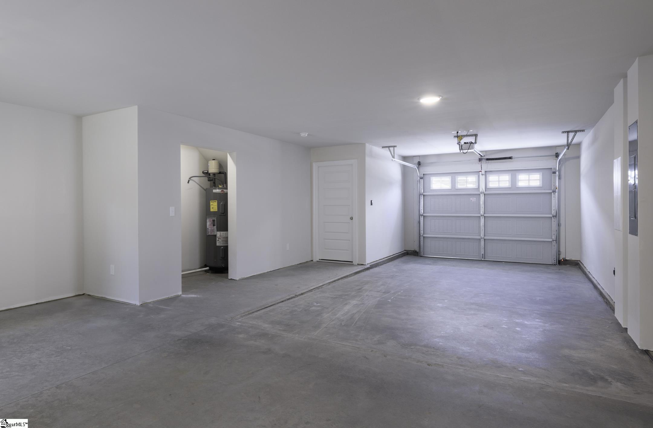 6 Pikewood Lane