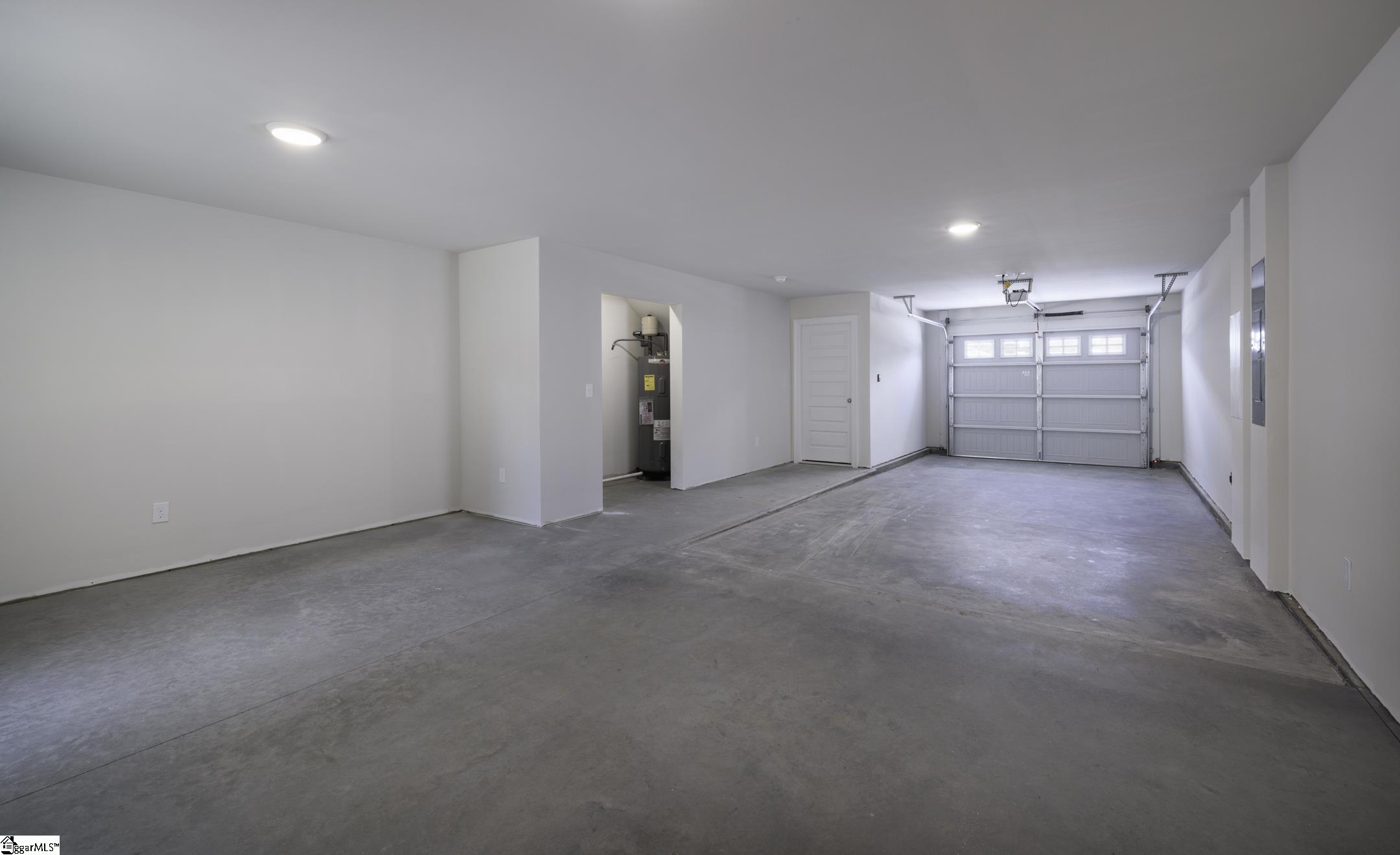 6 Pikewood Lane