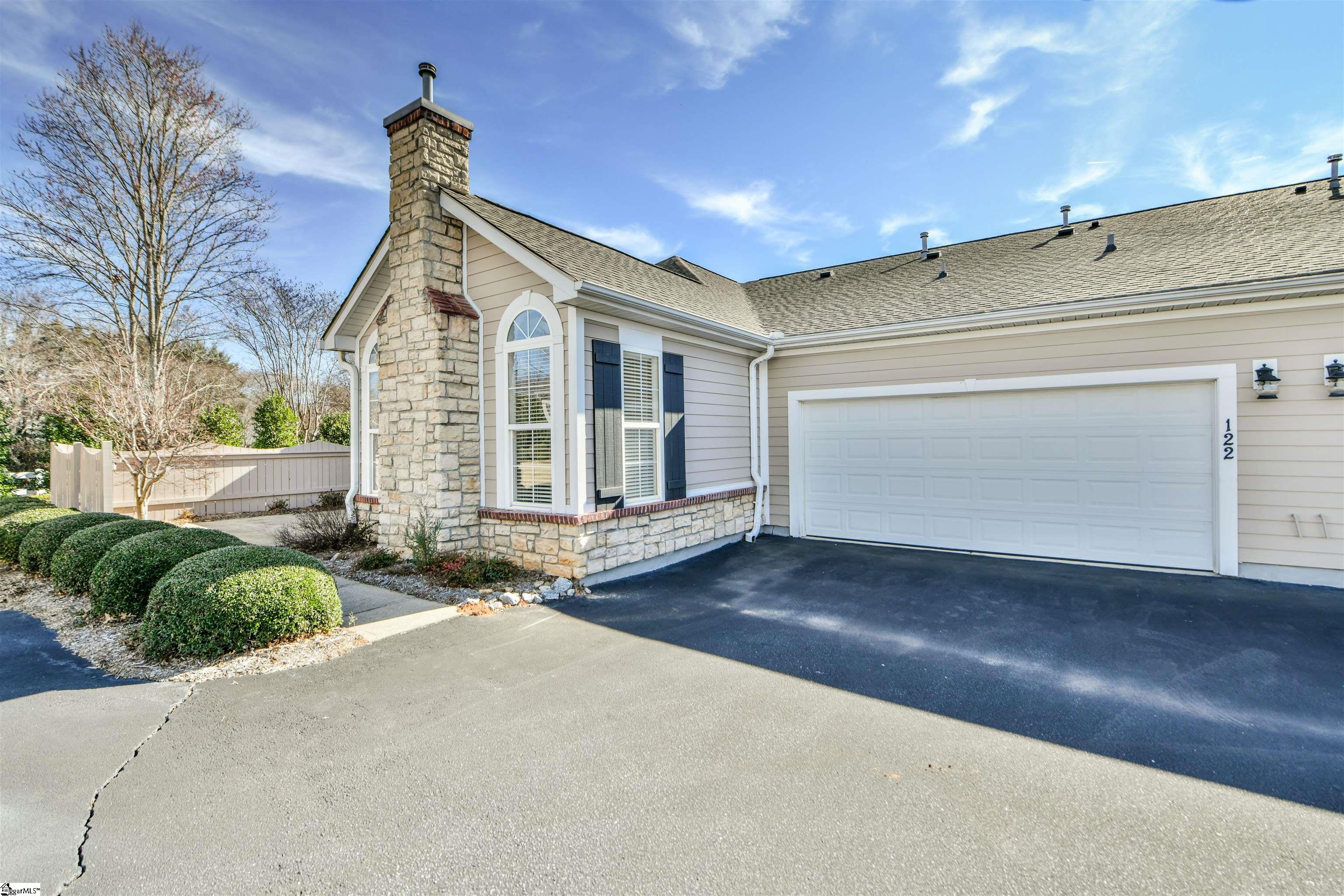 122 Fudora Circle