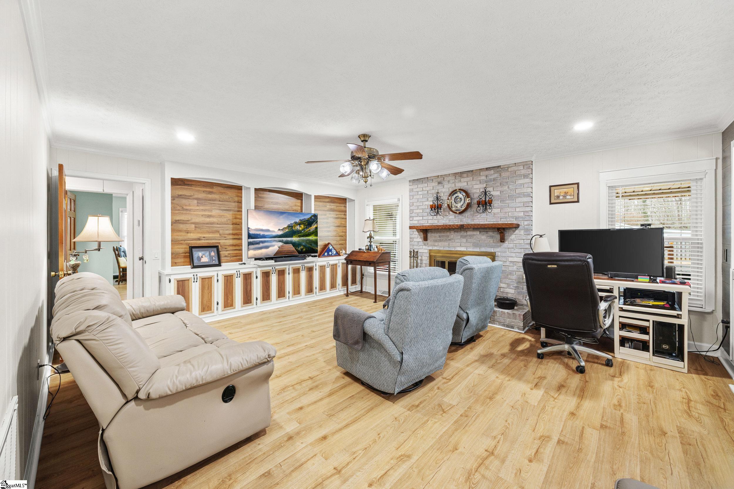 105 Shiloh Lane