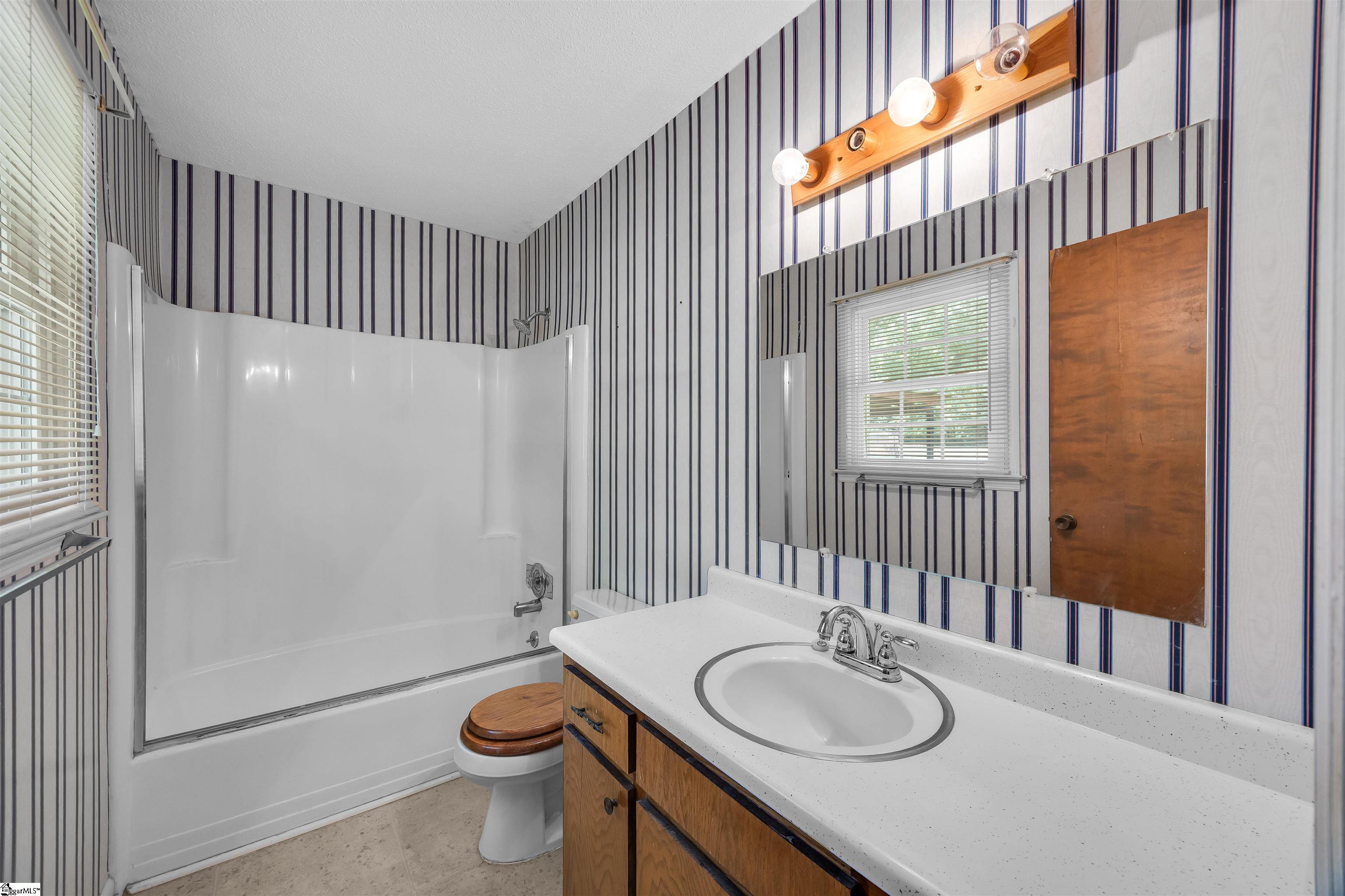 631 Riveroak Circle