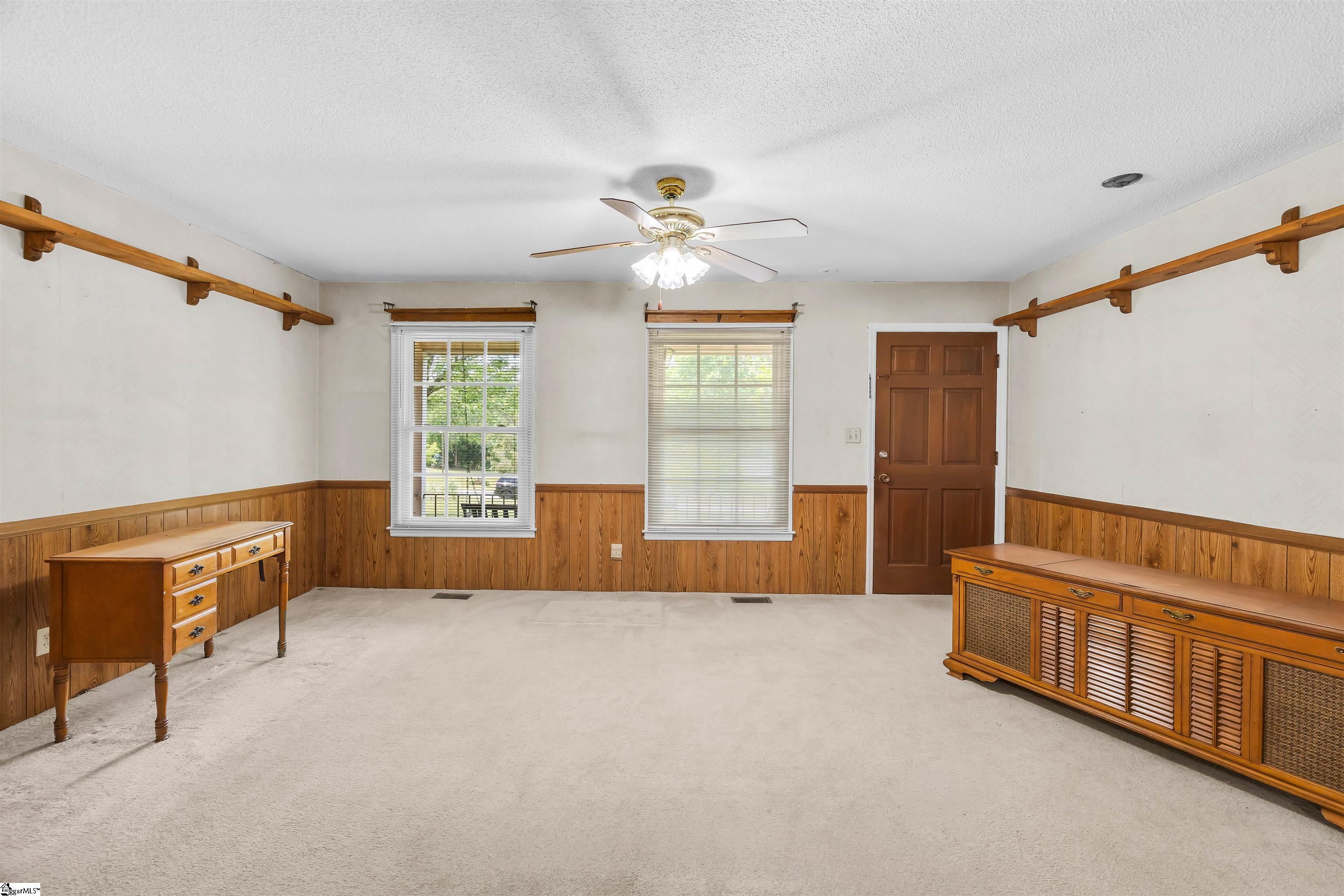631 Riveroak Circle