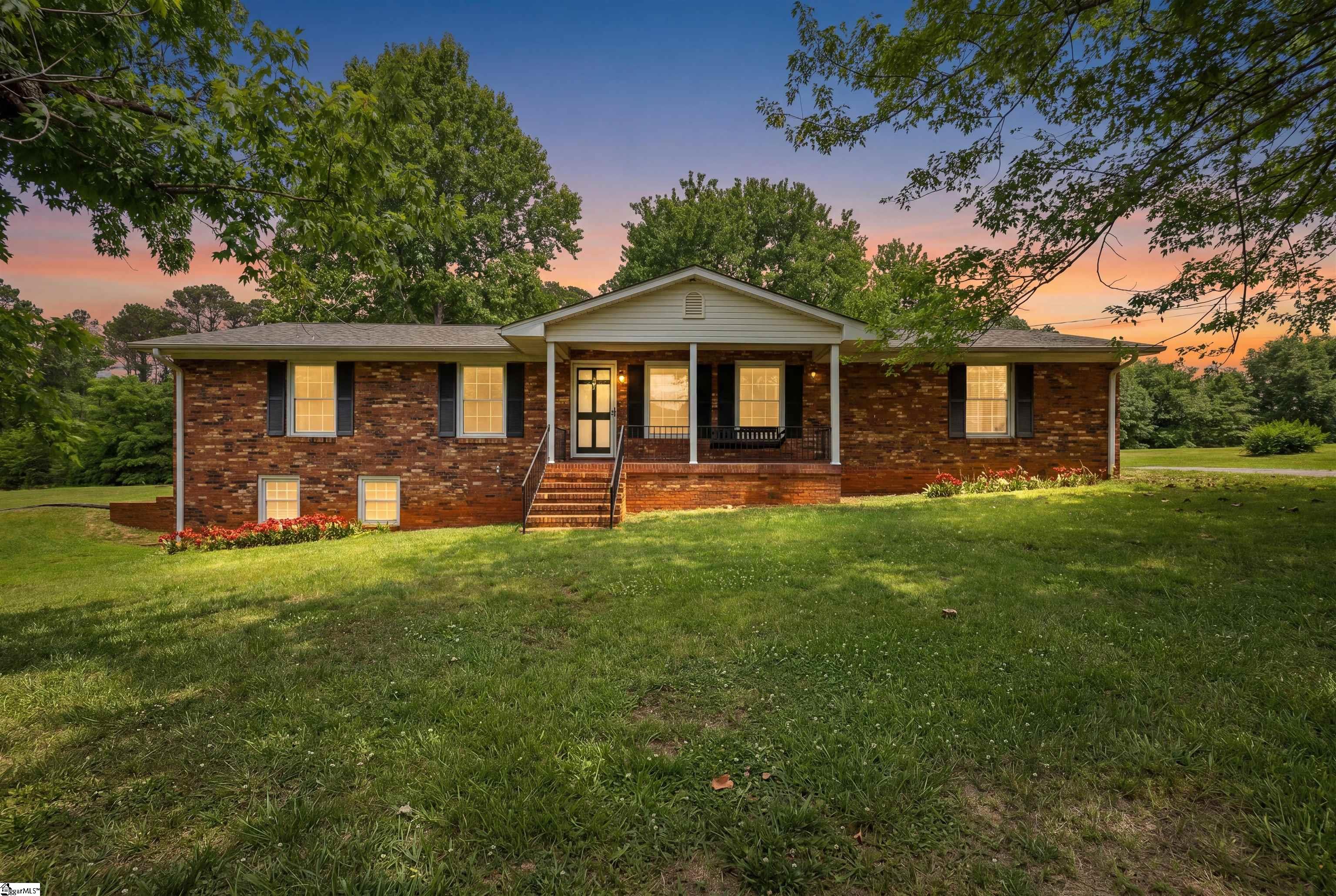 631 Riveroak Circle