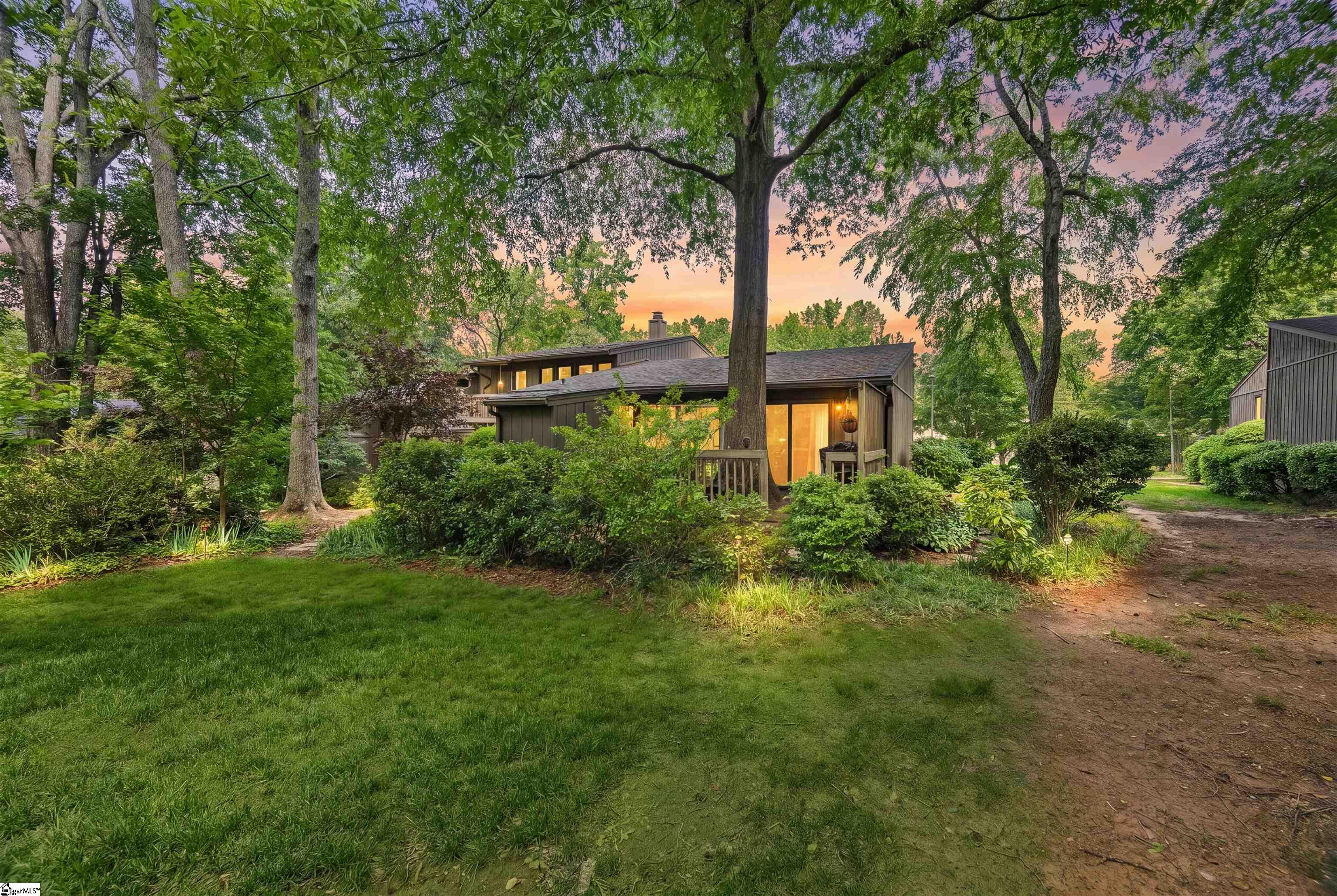 135 Ingleoak Lane
