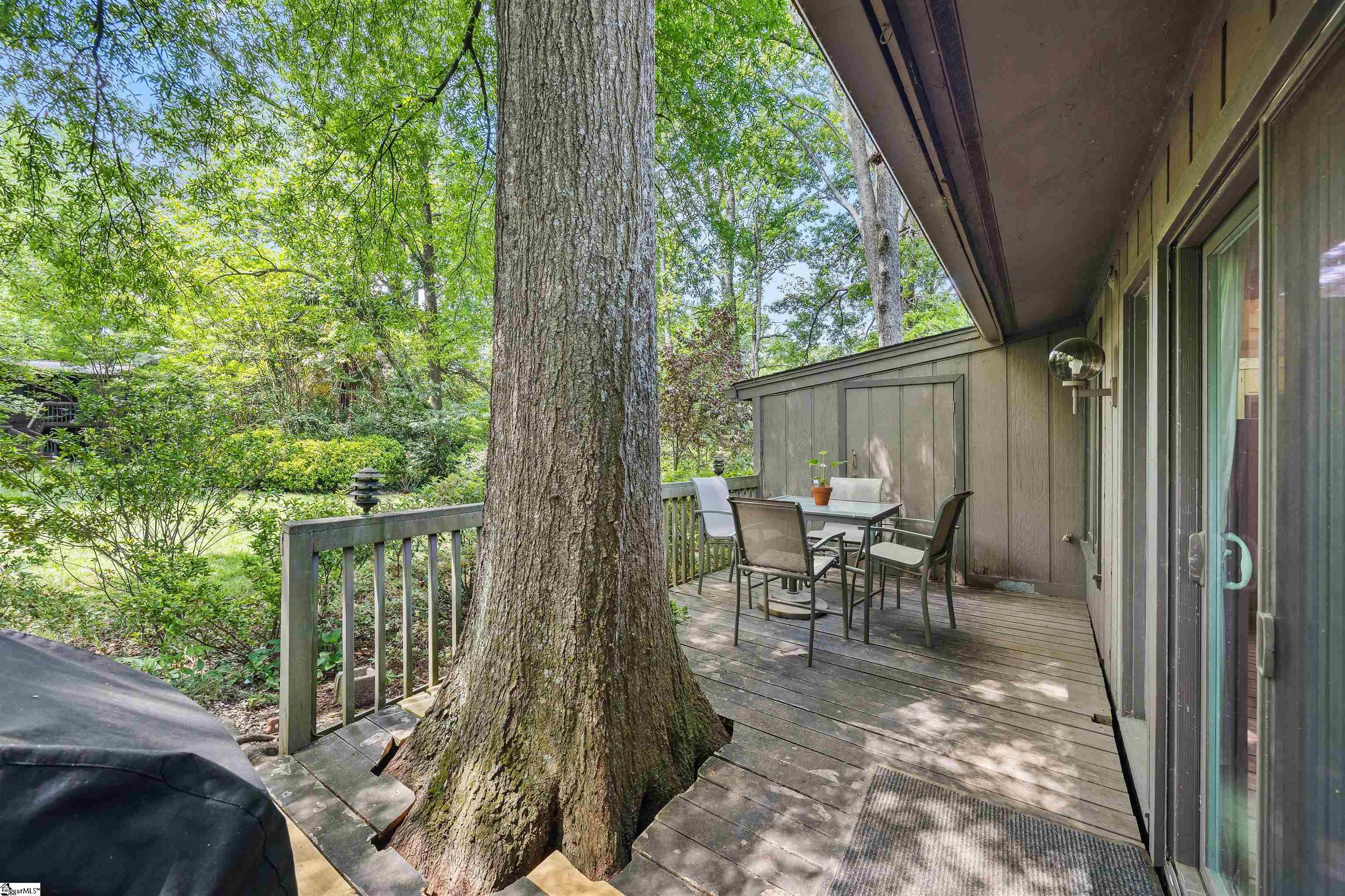 135 Ingleoak Lane
