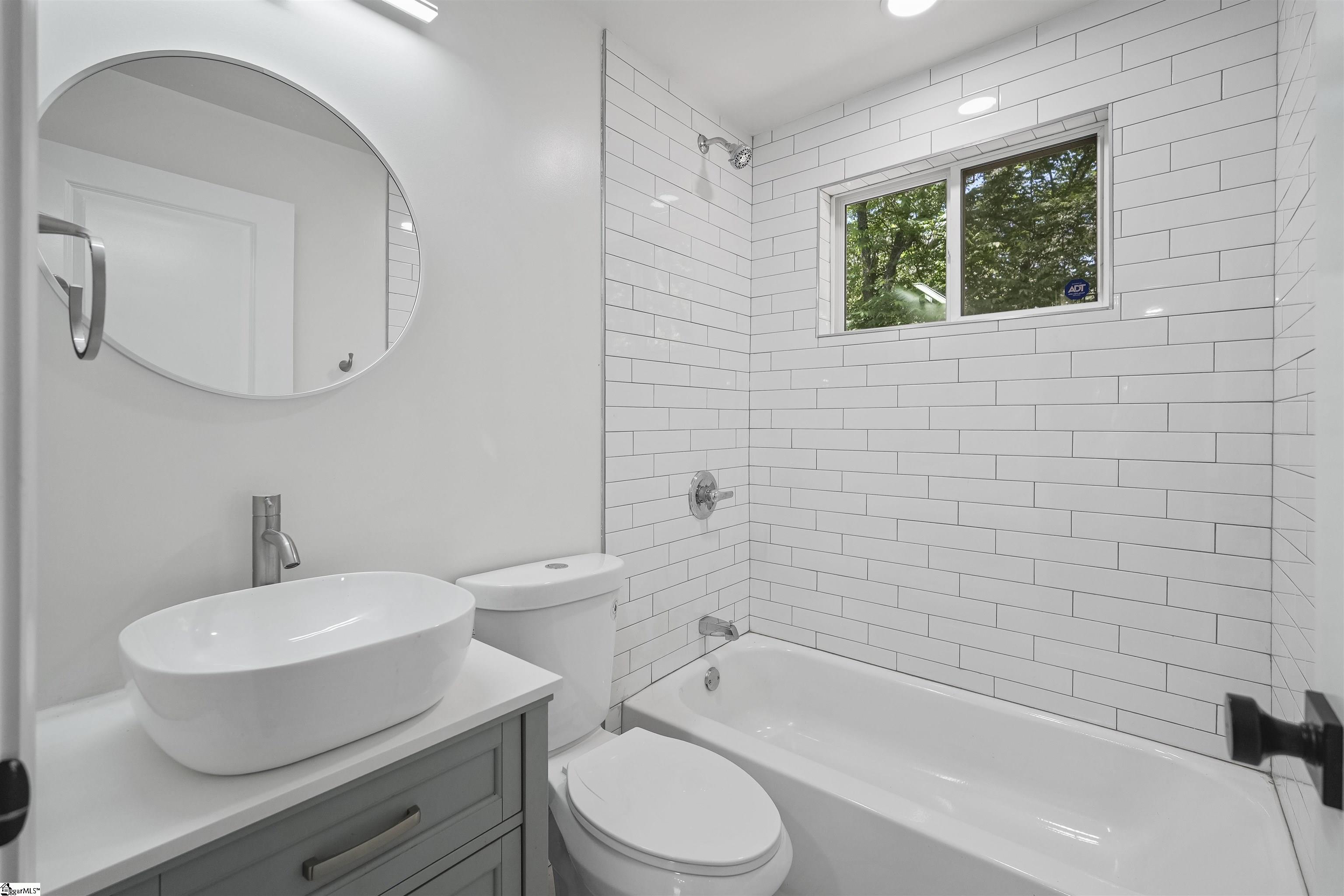 106 N 3rd Street