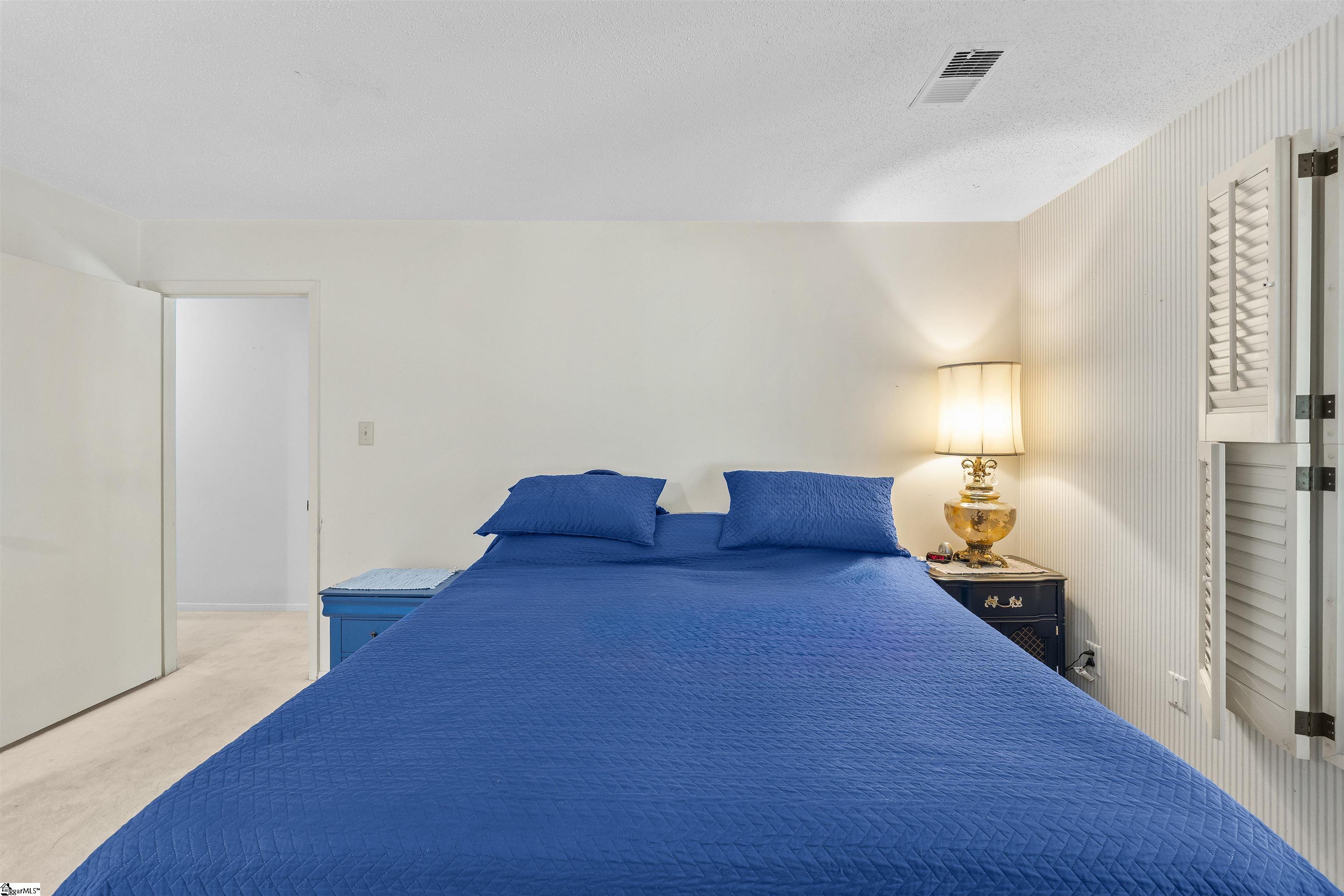 135 Ingleoak Lane
