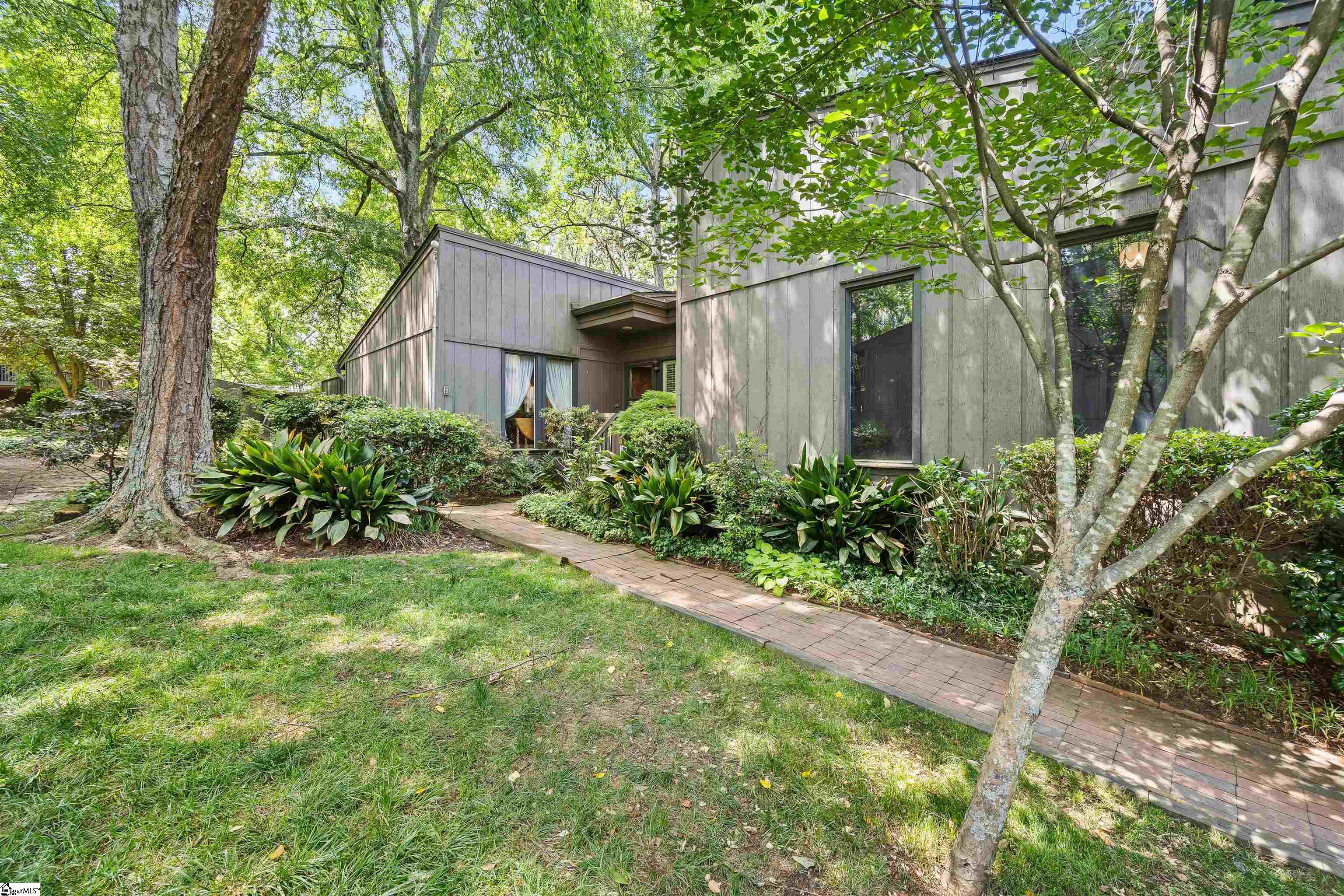 135 Ingleoak Lane