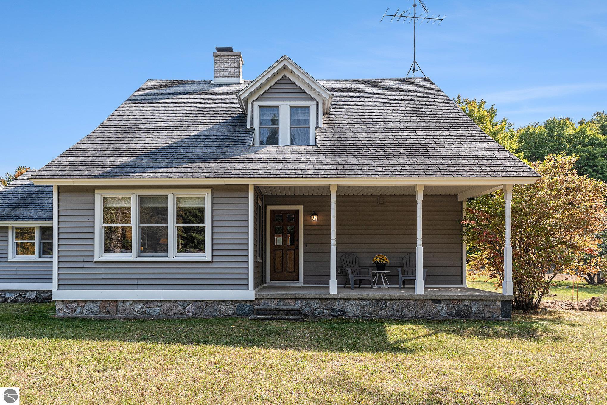 3481 S Schomberg Road