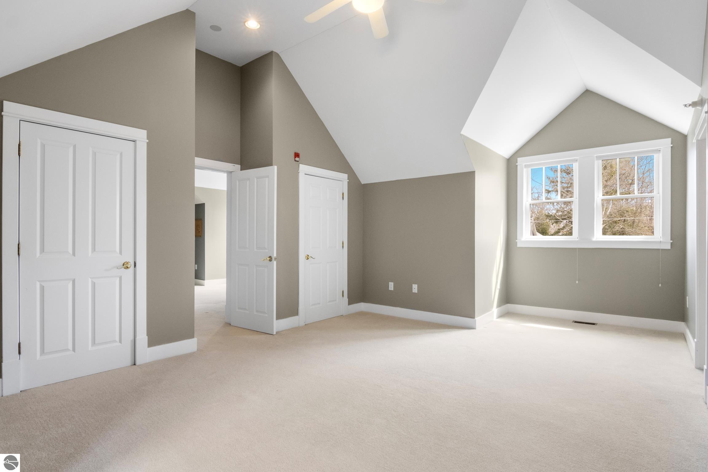 300 S Grand Avenue