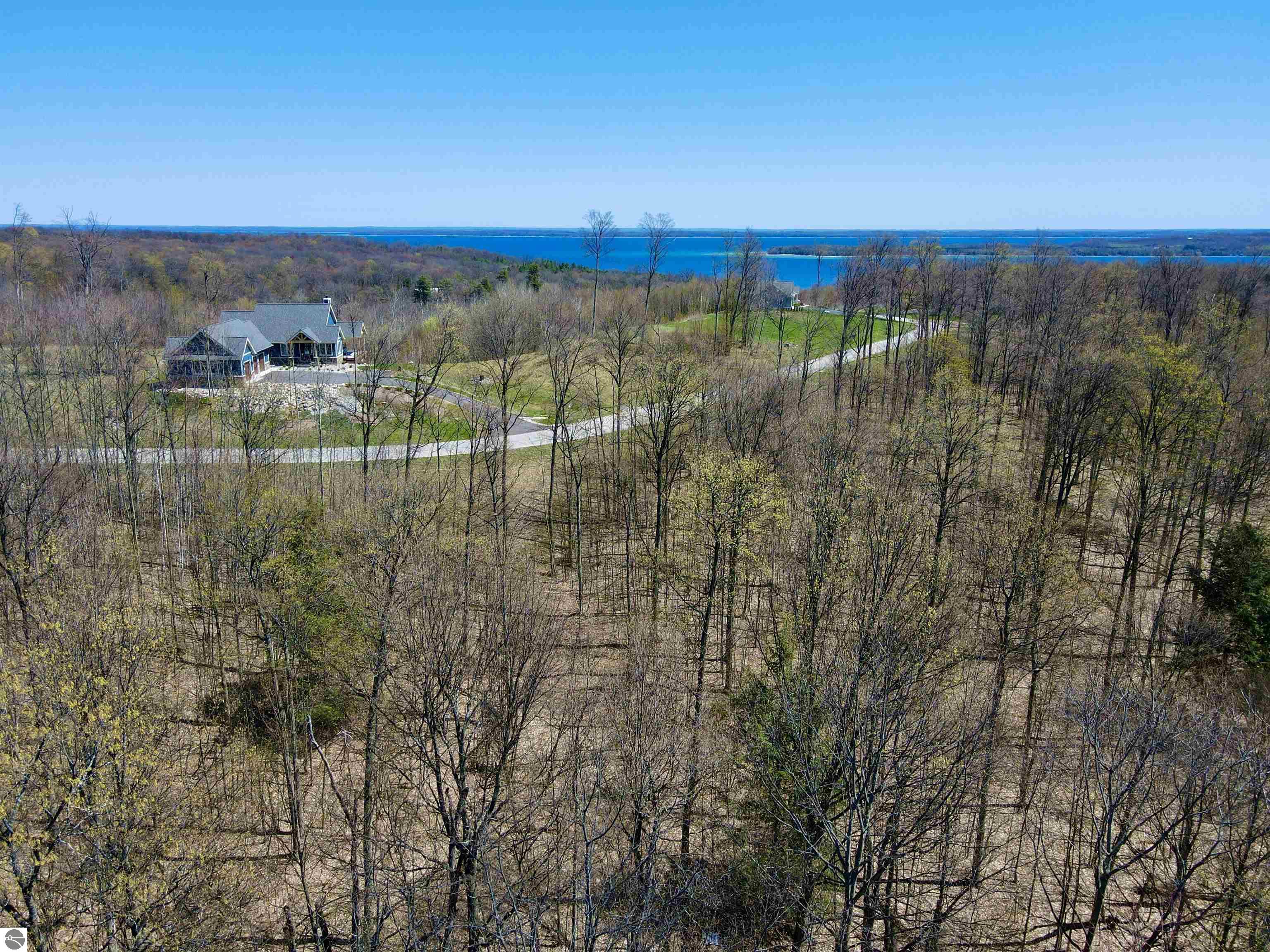 1913 N Blue Water Court