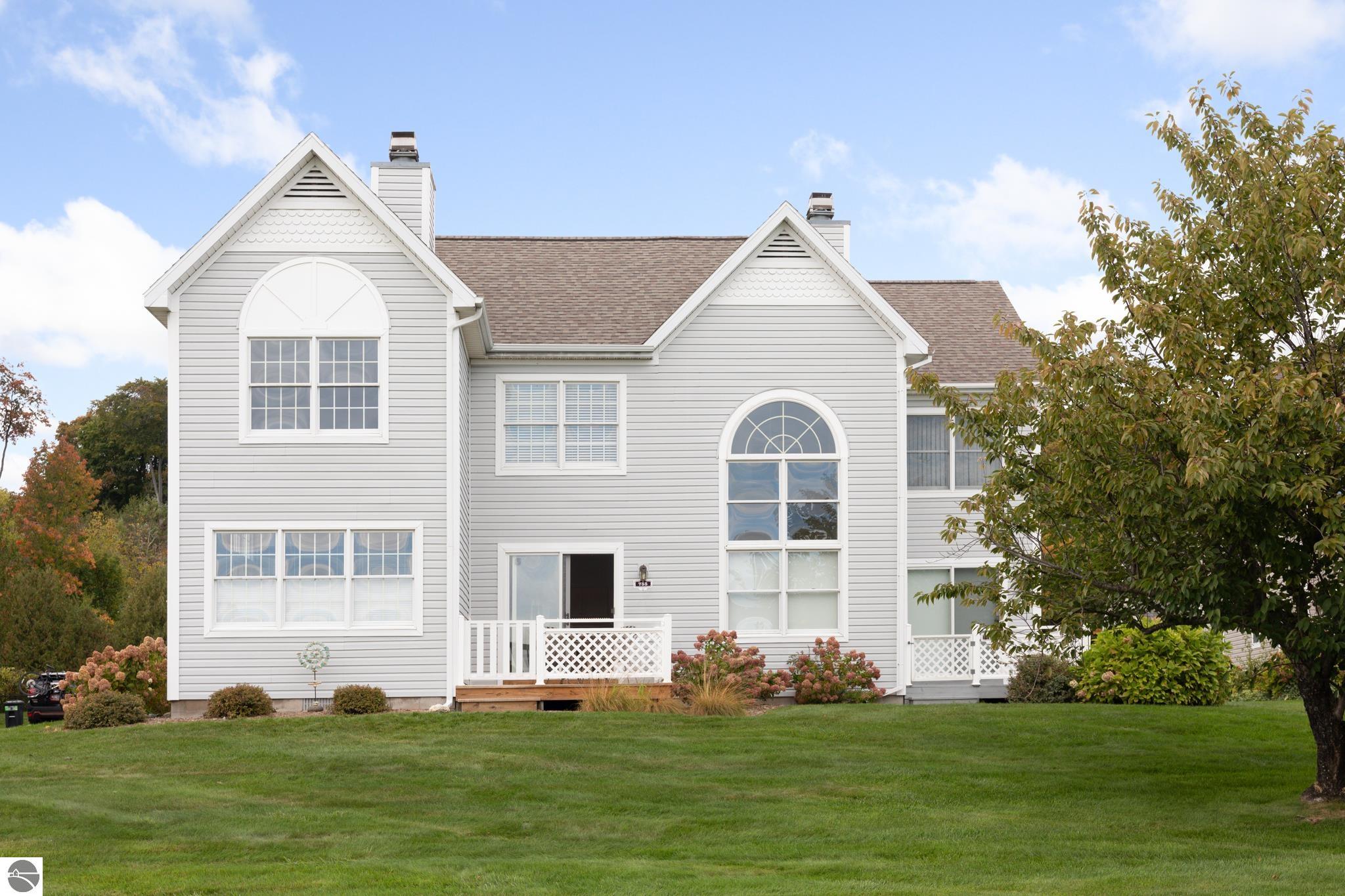 755 N Deer Path Trail