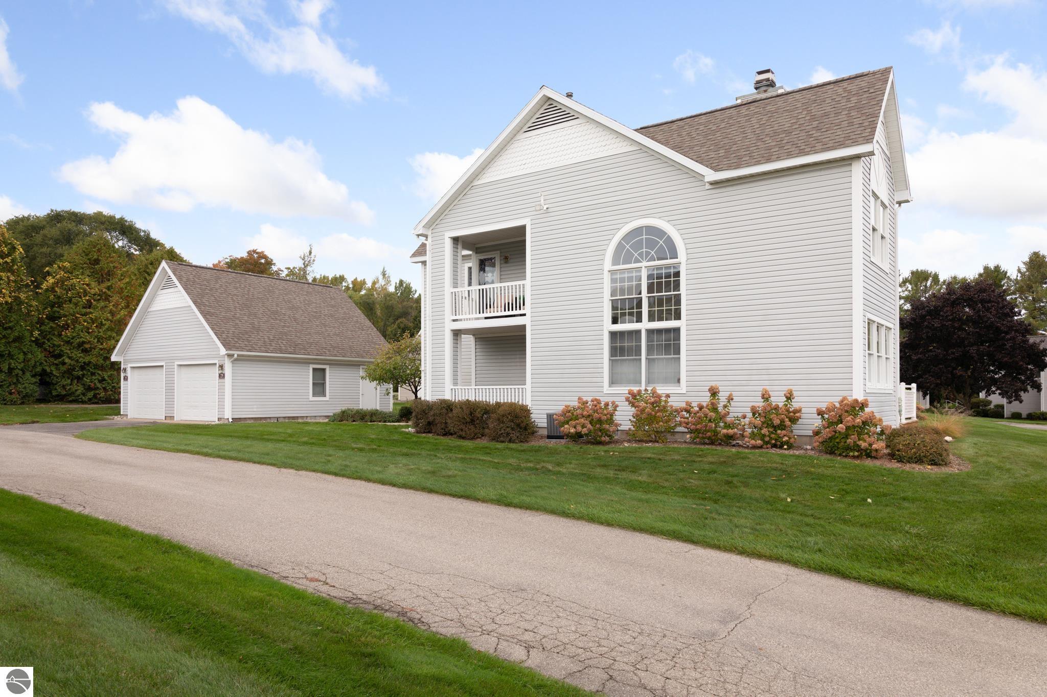 755 N Deer Path Trail