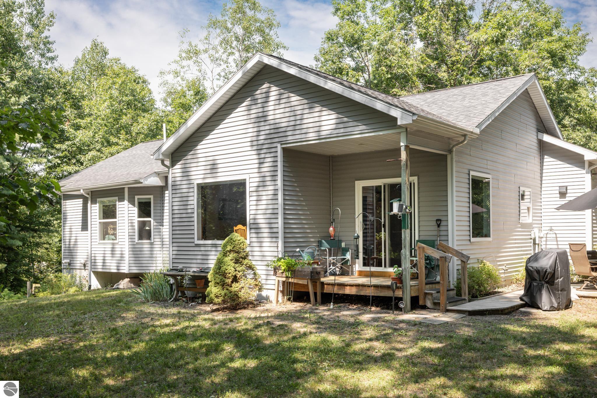 1854 Round Lake Road