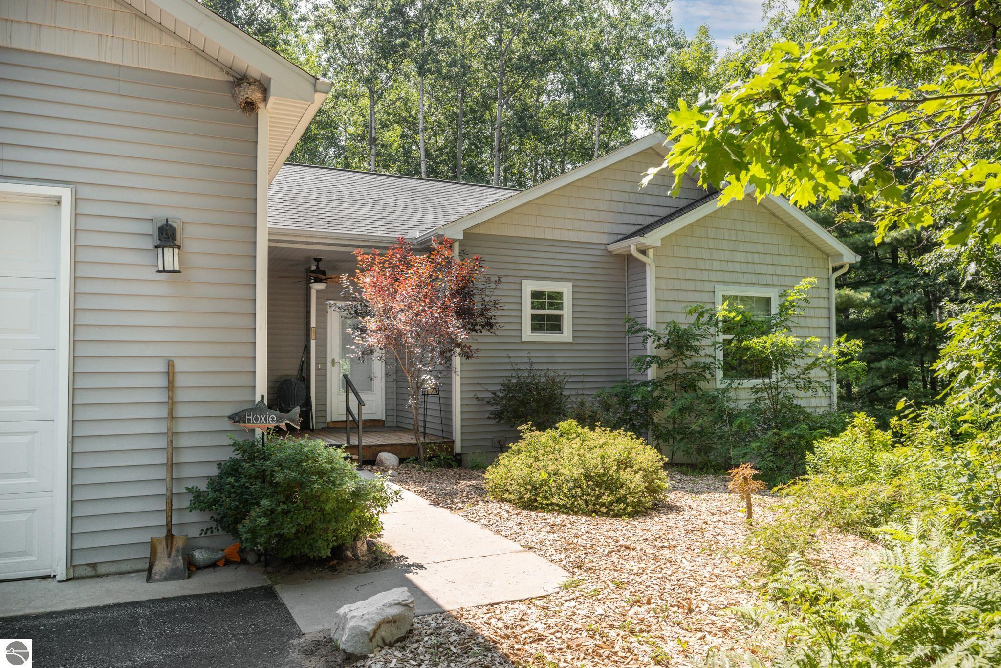1854 Round Lake Road