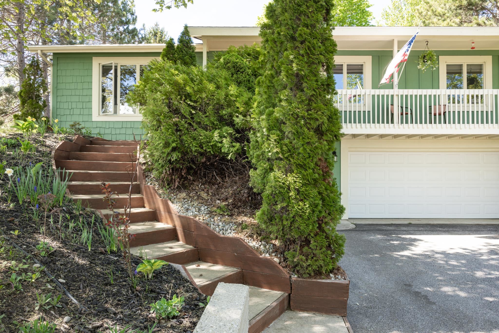 6066 S West Bay Shore