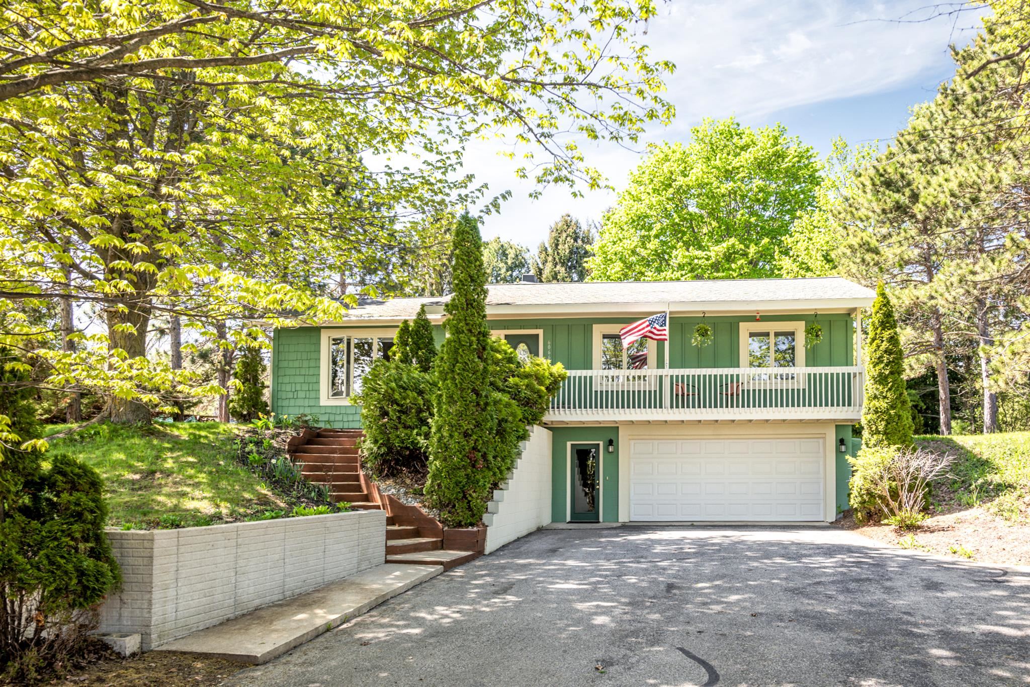 6066 S West Bay Shore