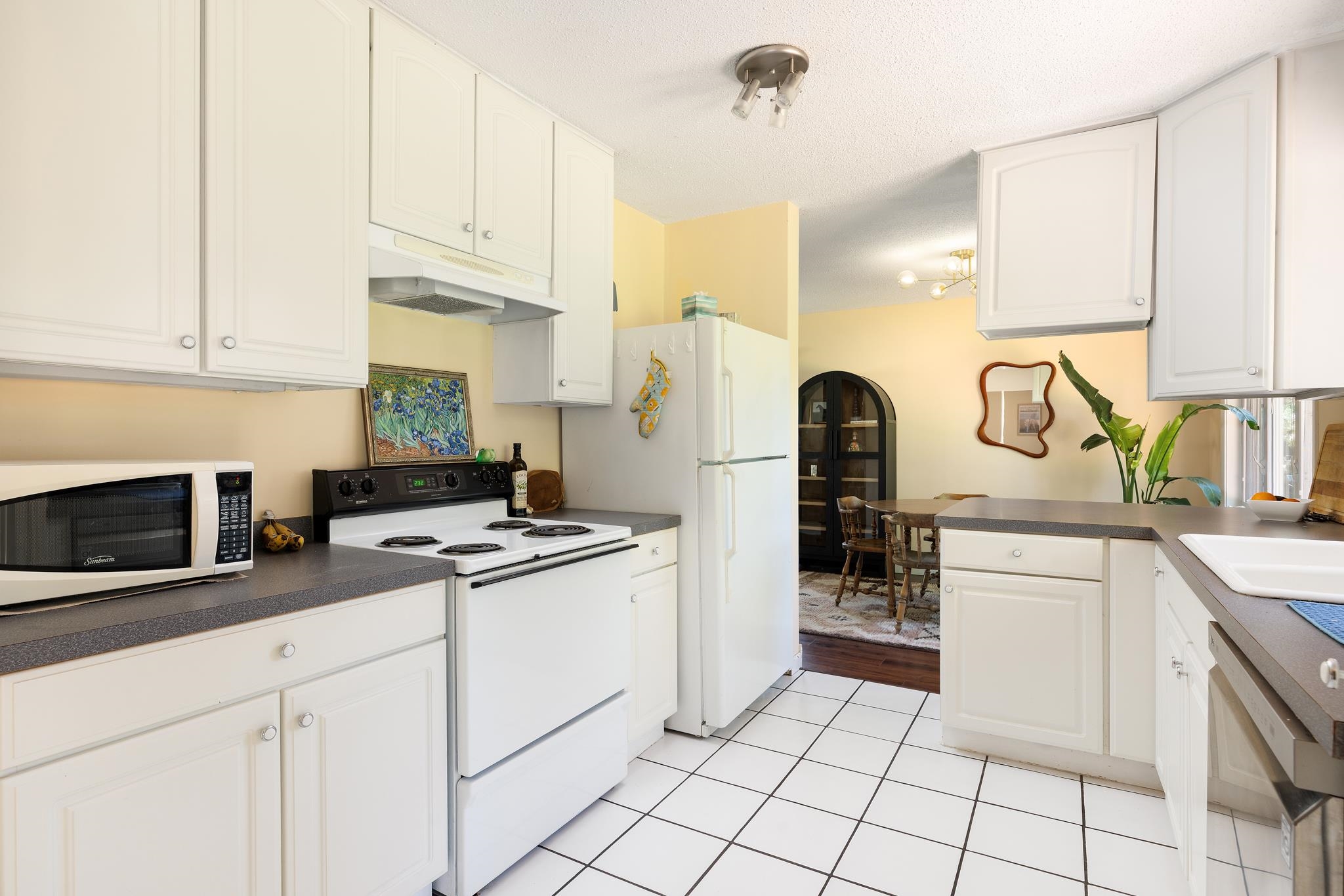 6066 S West Bay Shore