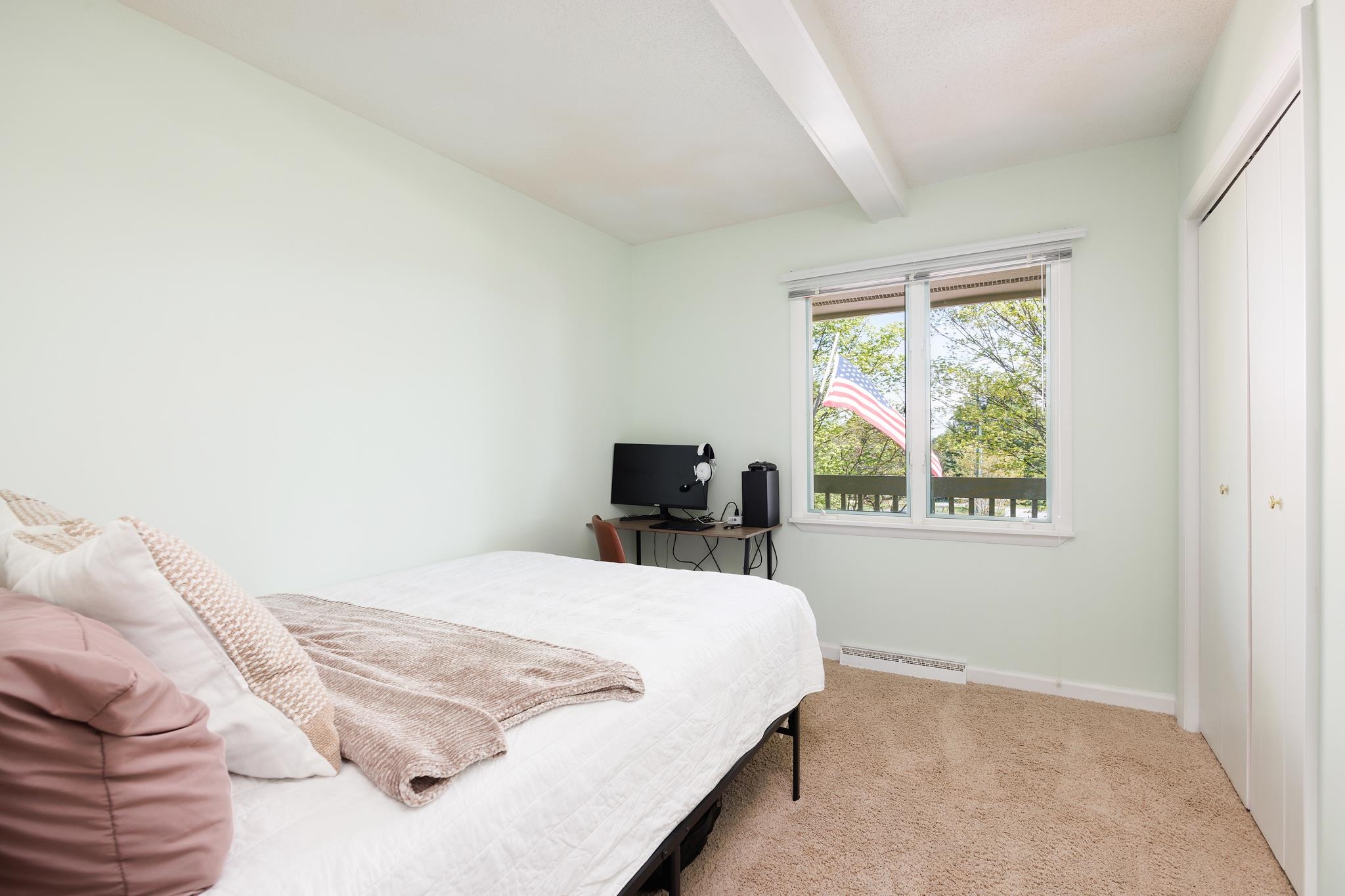 6066 S West Bay Shore