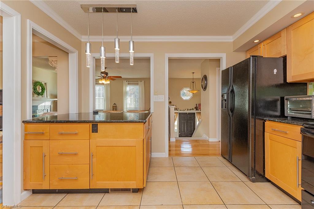 398 Arnold Road