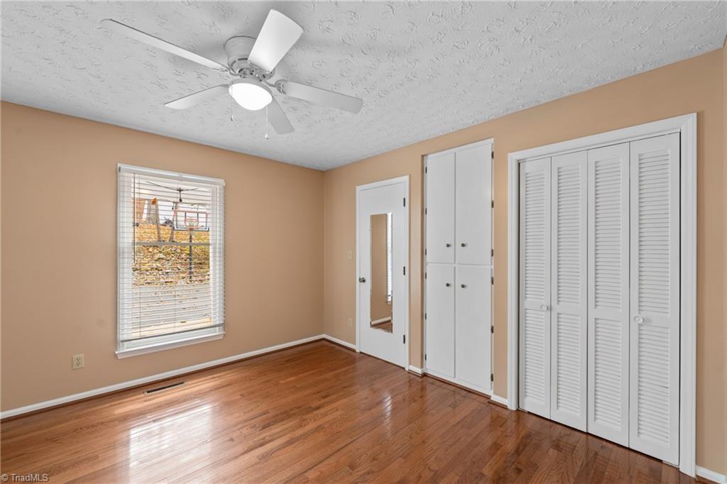 830 Lake Drive 9