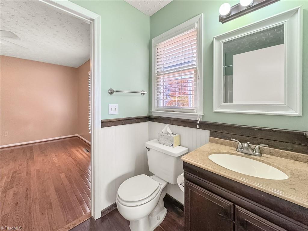 830 Lake Drive 9