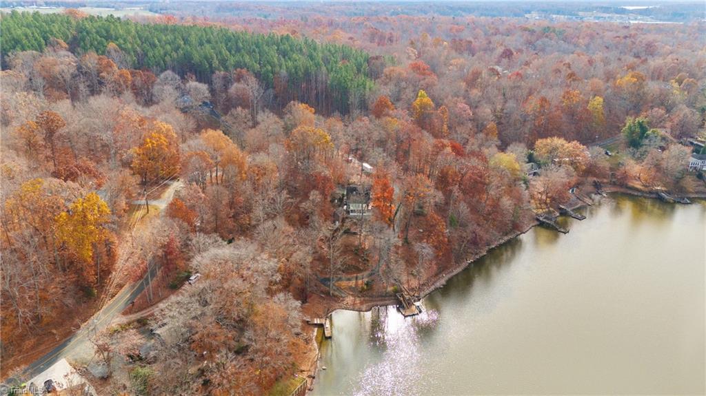 830 Lake Drive 9