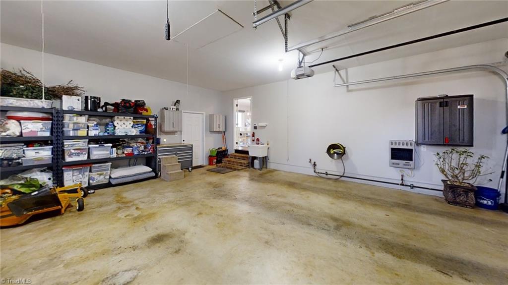 2291 Riverside Drive