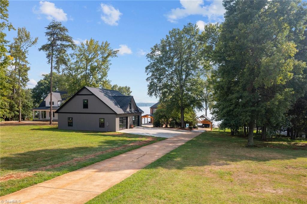 1635 Waterford Pointe Road