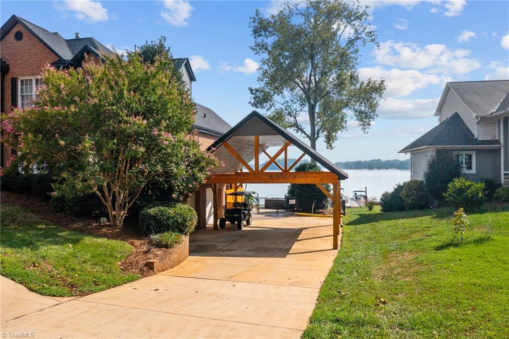 1635 Waterford Pointe Road