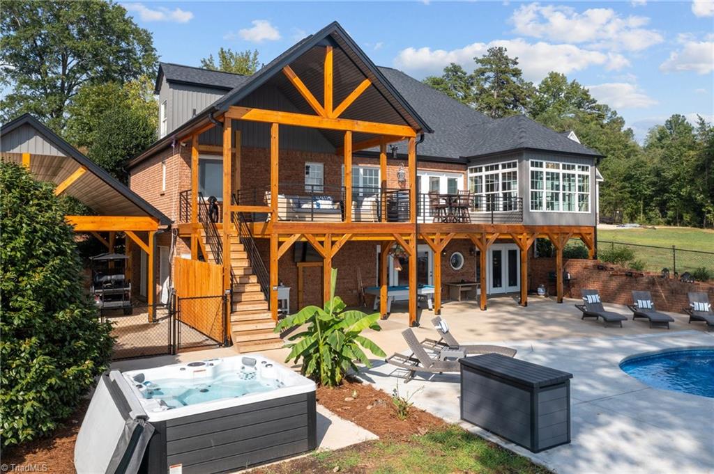 1635 Waterford Pointe Road