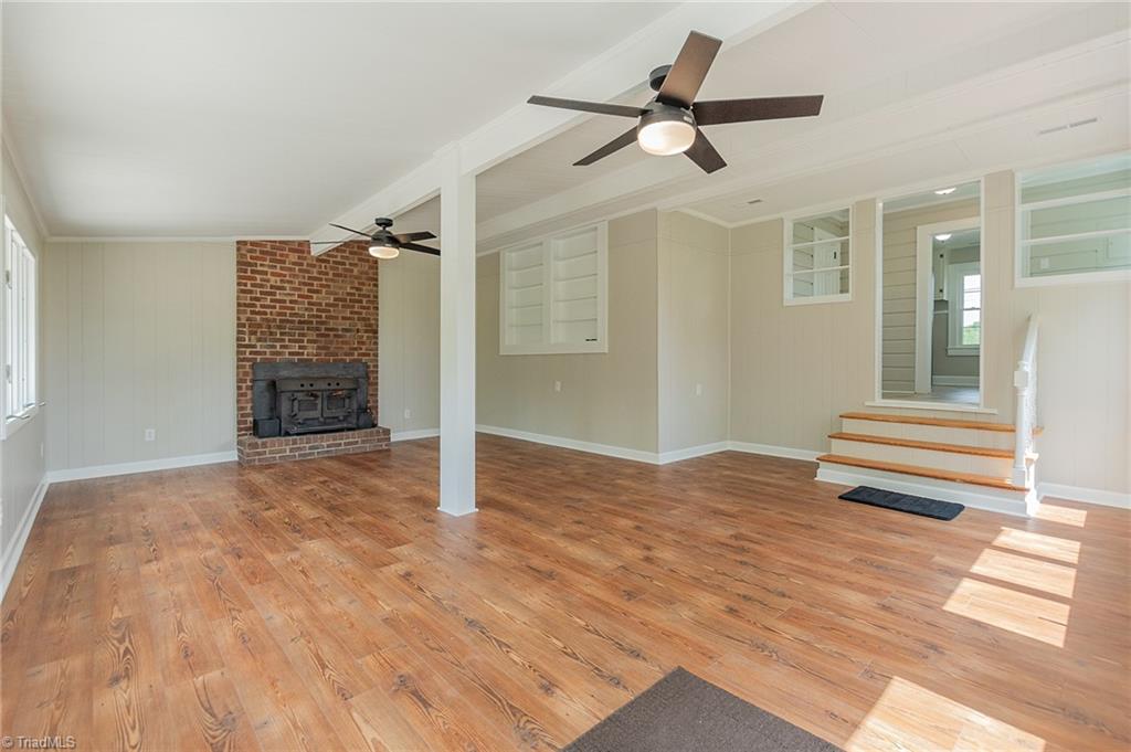352 Shiptontown Road