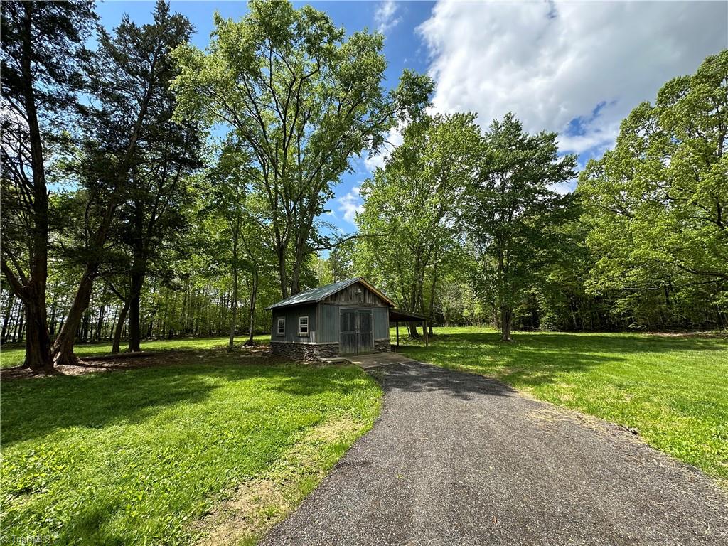 352 Shiptontown Road