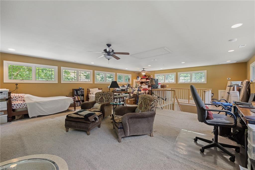 385 River Country Road