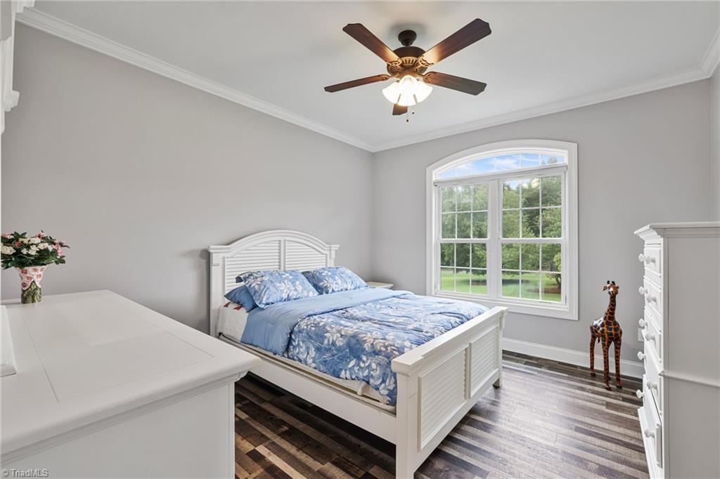 5891 Howard Circle