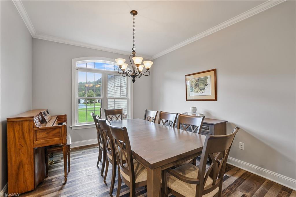 5891 Howard Circle