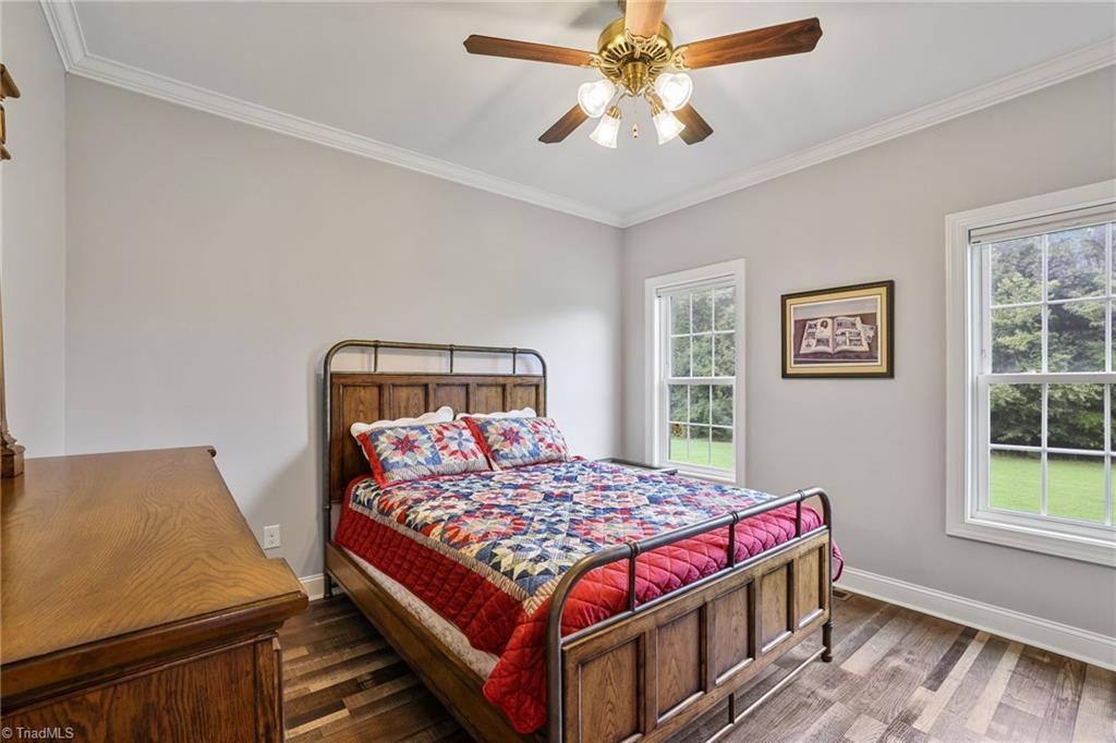5891 Howard Circle