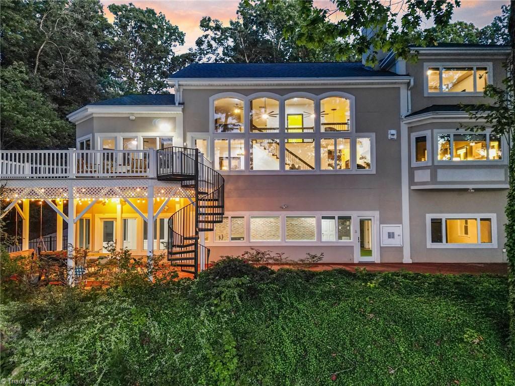 228 Rima Landing
