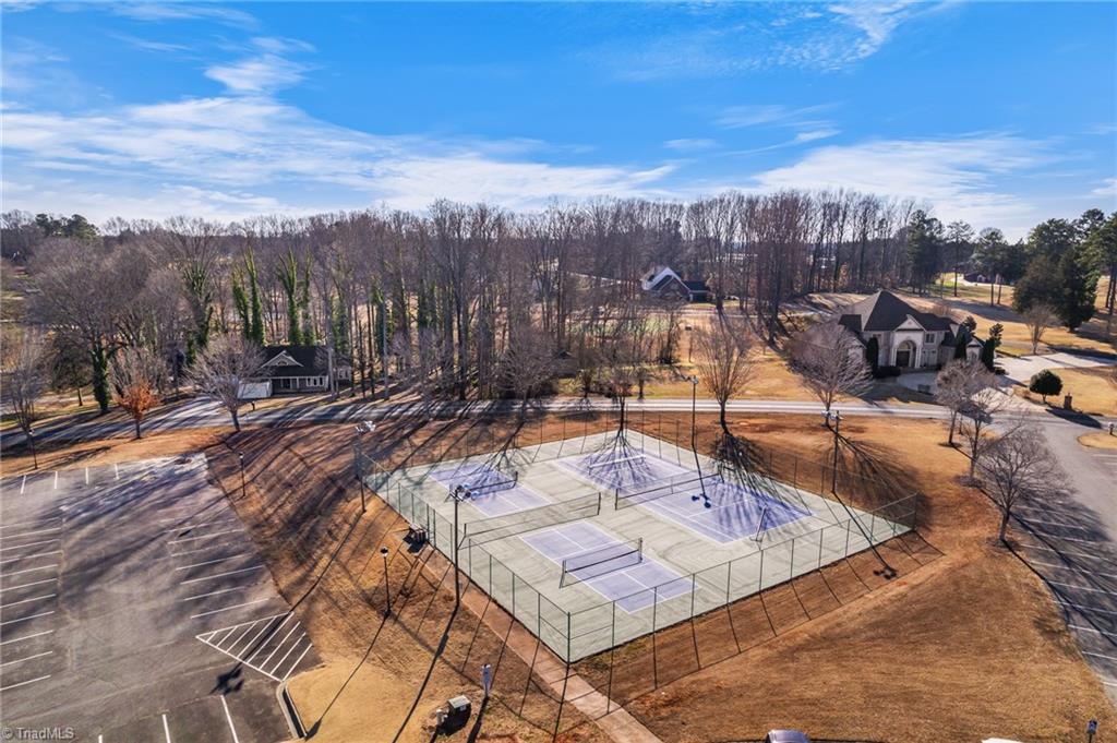 107 Shoshone Road