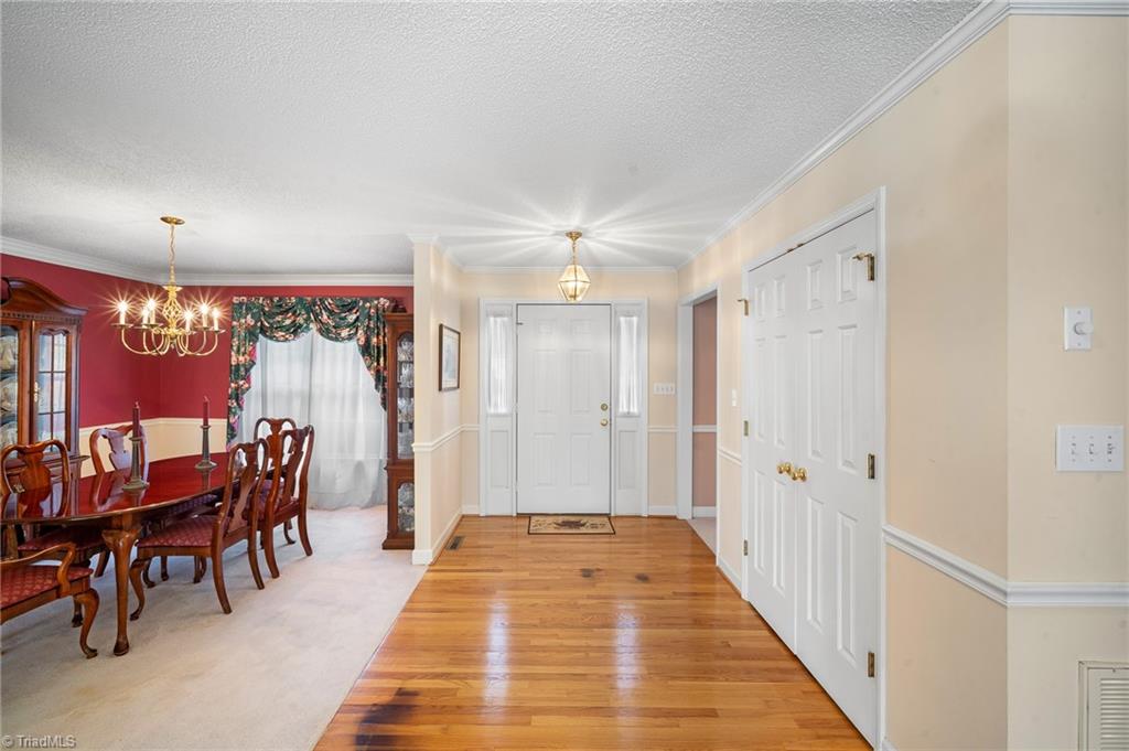 107 Shoshone Road