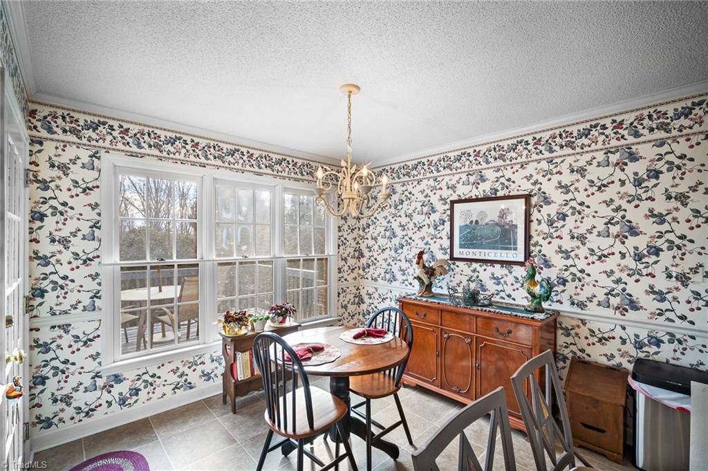 107 Shoshone Road