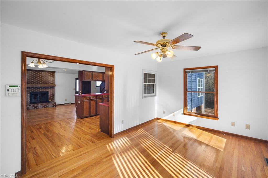 163 Albert Drive