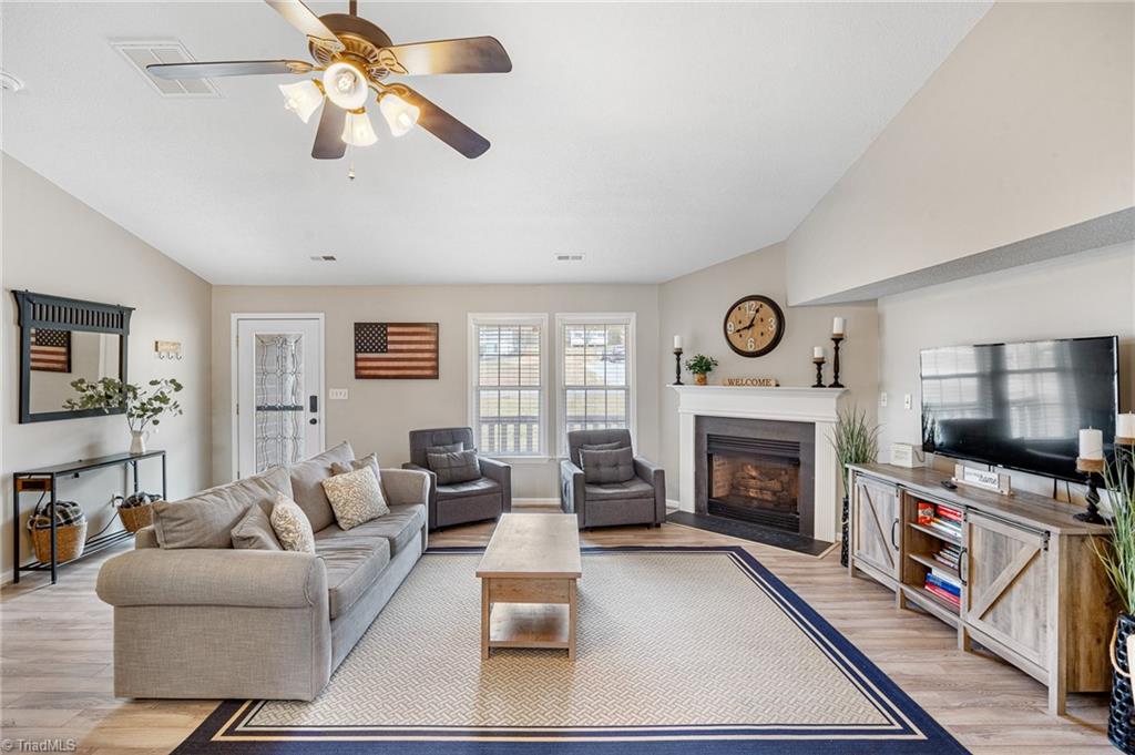578 Spartan Drive