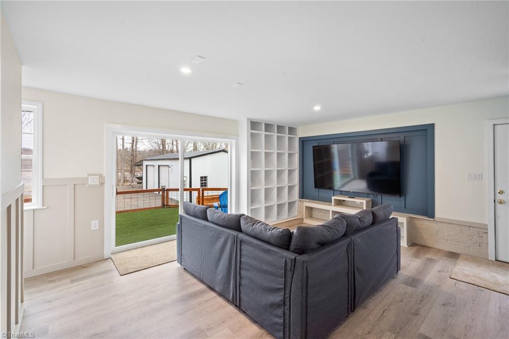 578 Spartan Drive