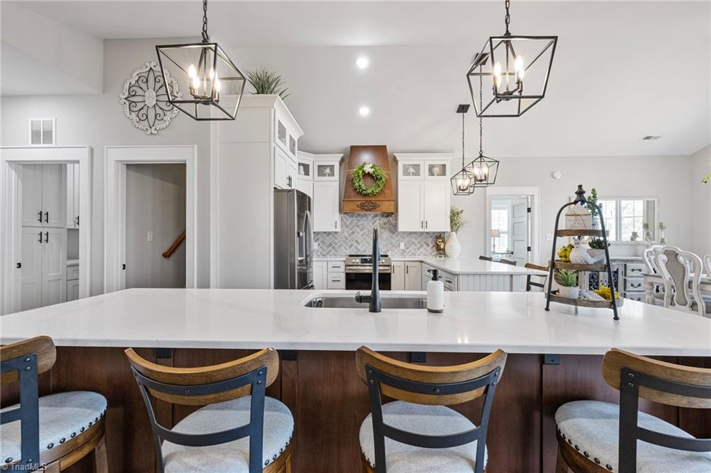 730 Mountain Shore Drive