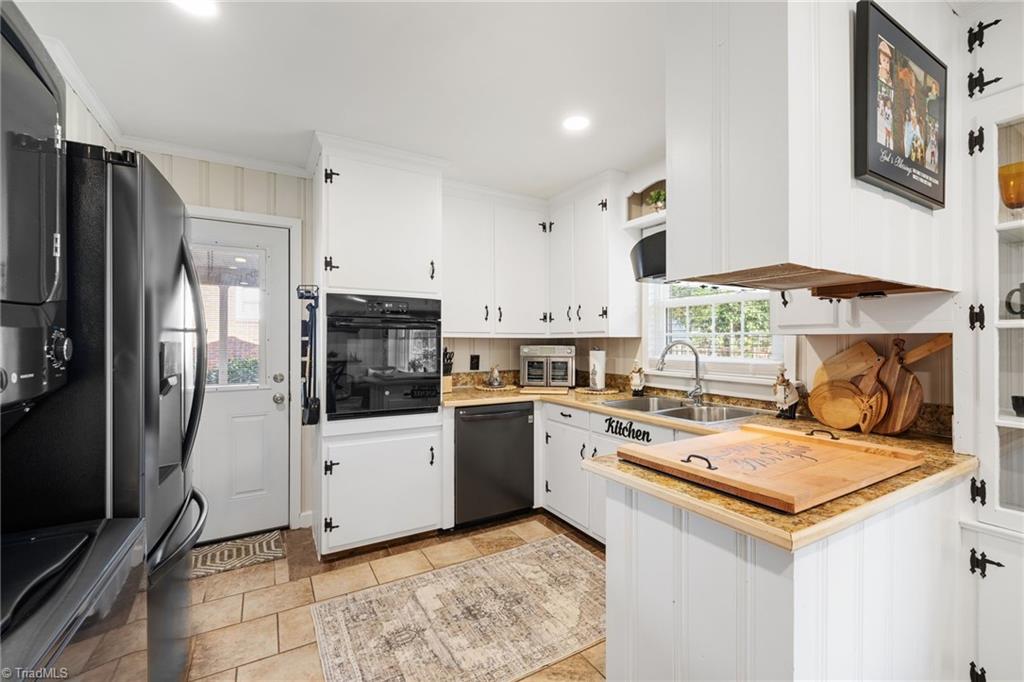 10 Woodhaven Drive